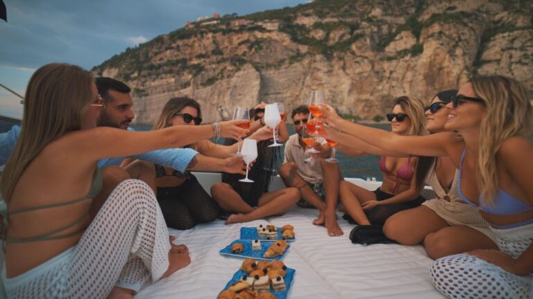 Sorrento Sunset Private Boat Tour – Free Bar and Apetizer