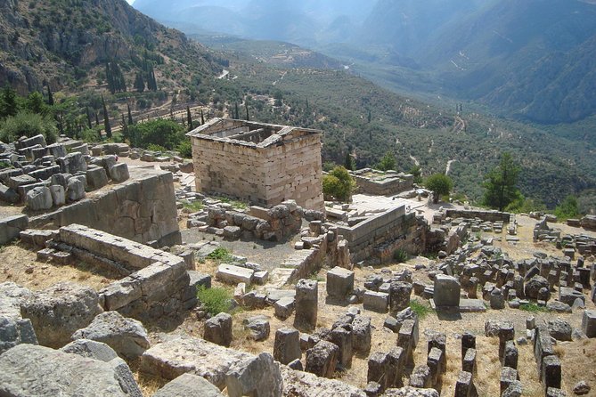 Thermopylae and Delphi Full Day Private Tour From Athens - Pricing and Booking Details