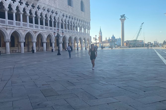 Venice: Secret Corners Private Walking Tour