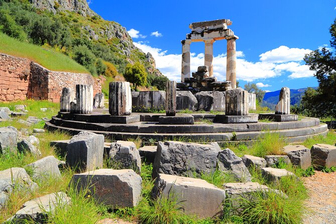 4-Day Greece Highlights Tour: Epidaurus, Mycenae, Olympia, Delphi and Meteora - UNESCO World Heritage Sites Visited