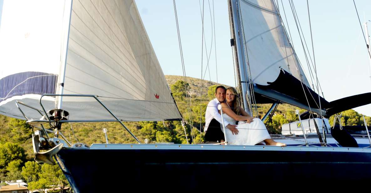 Alcudia: Romantic Sailing Trip With Diner for 2 - Inclusions