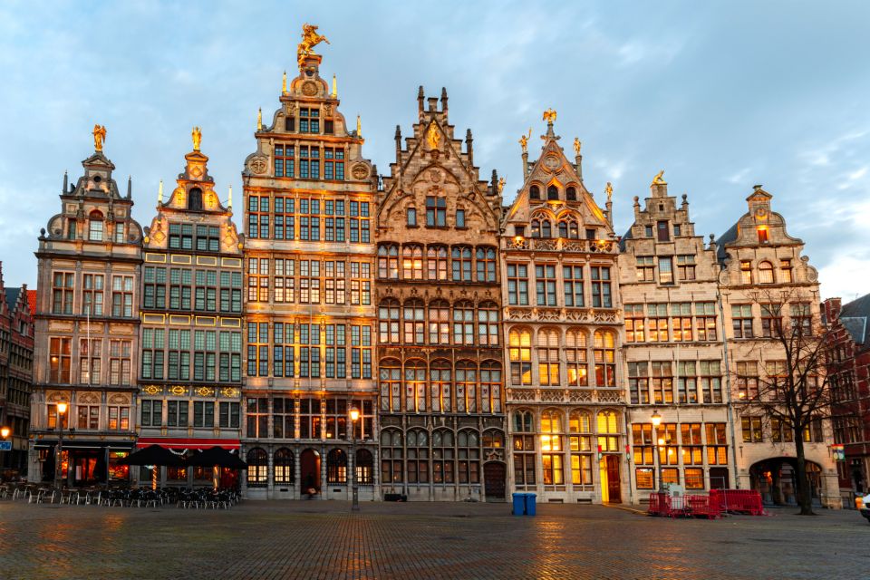 Antwerp: Highlights Self-Guided Scavenger Hunt and City Tour - Tour Highlights