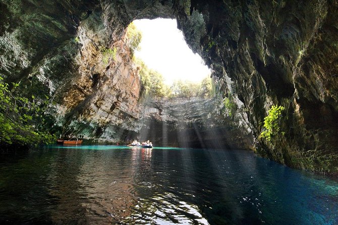 Best of Kefalonia: Half-Day Private Sightseeing Tour - Itinerary Details