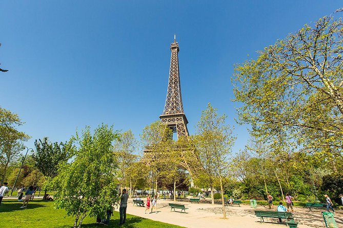 Eiffel Tower Access Tour to 2nd Floor With Summit Option by Lift - Meeting and Pickup Details