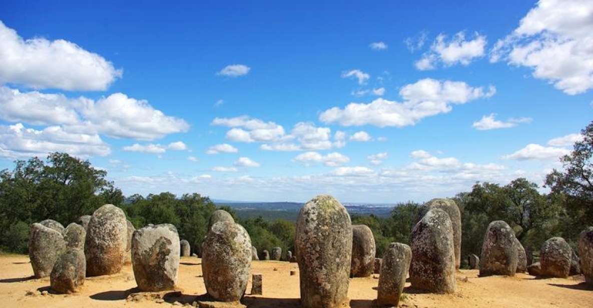 Évora and Megaliths Full-Day Tour From Lisbon - Itinerary Highlights