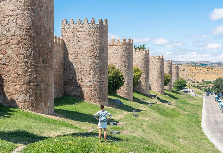 From Madrid: Day Trip to Ávila and Salamanca W/ Guided Tour - Itinerary