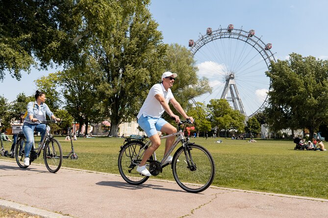 Half-Day Bike Tour in Vienna - Bike Rental Information