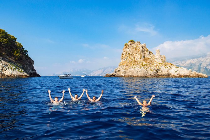 Half Day Small Group Trip to Capri & Blue Grotto From Sorrento - Group Size