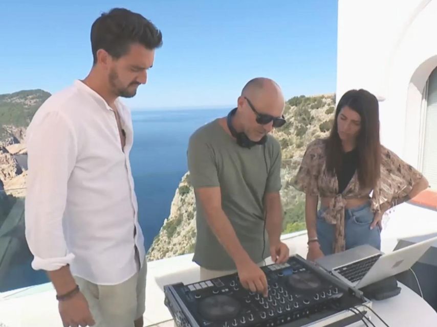 IBIZA DJ Lesson, Sunset and Party at Cafe Del Mar - Experience Highlights