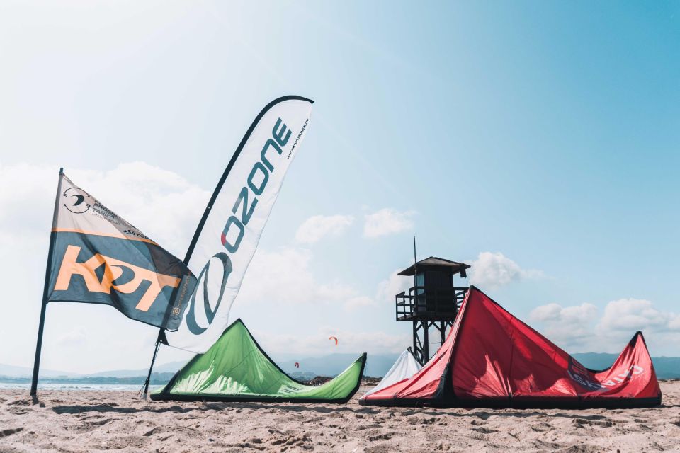 Kitesurfing in Tarifa - Language Options and Group Size