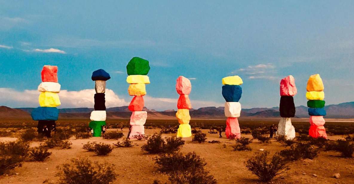 Las Vegas: Mojave, Red Rock Sign and 7 Magic Mountains Tour - Experience Highlights and Description