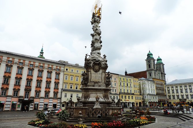 Linz Private Walking Tour With A Professional Guide - Guide Expertise