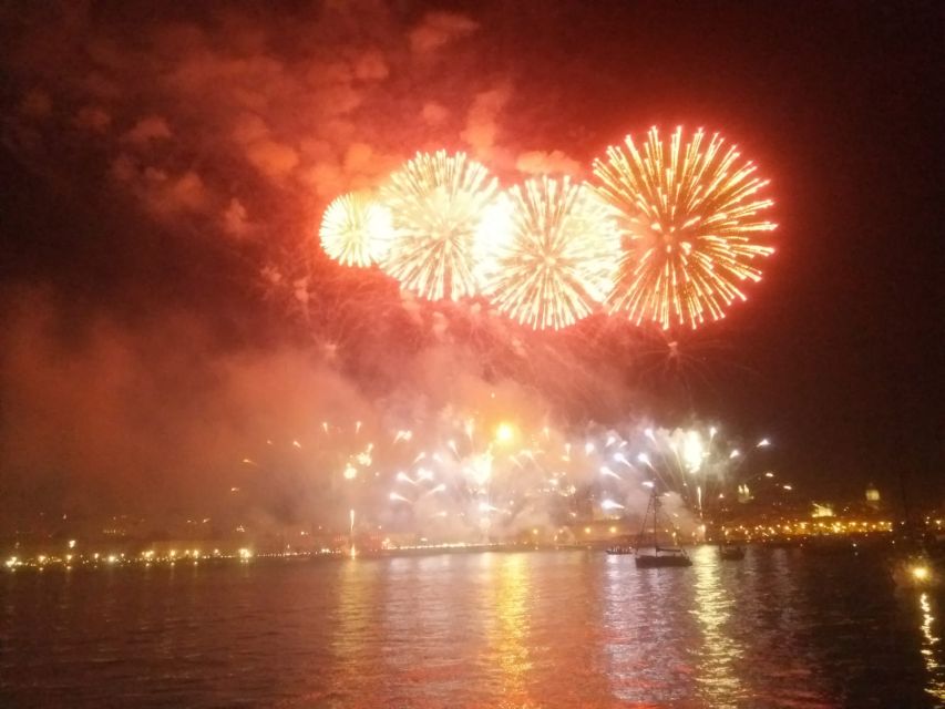 Lisbon: New Years Eve Tagus River Cruise With Open Bar - Reservation Details