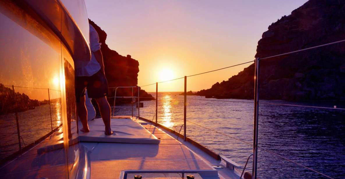 Luxury Sunset Cruise in Rethymno and Transfer Service - Activity Details for the Cruise