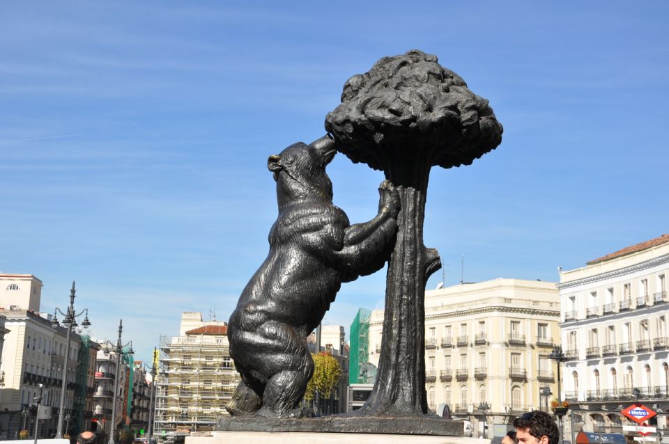 Madrid: Historical Center 2.5-Hour Guided Walking Tour - Booking Information