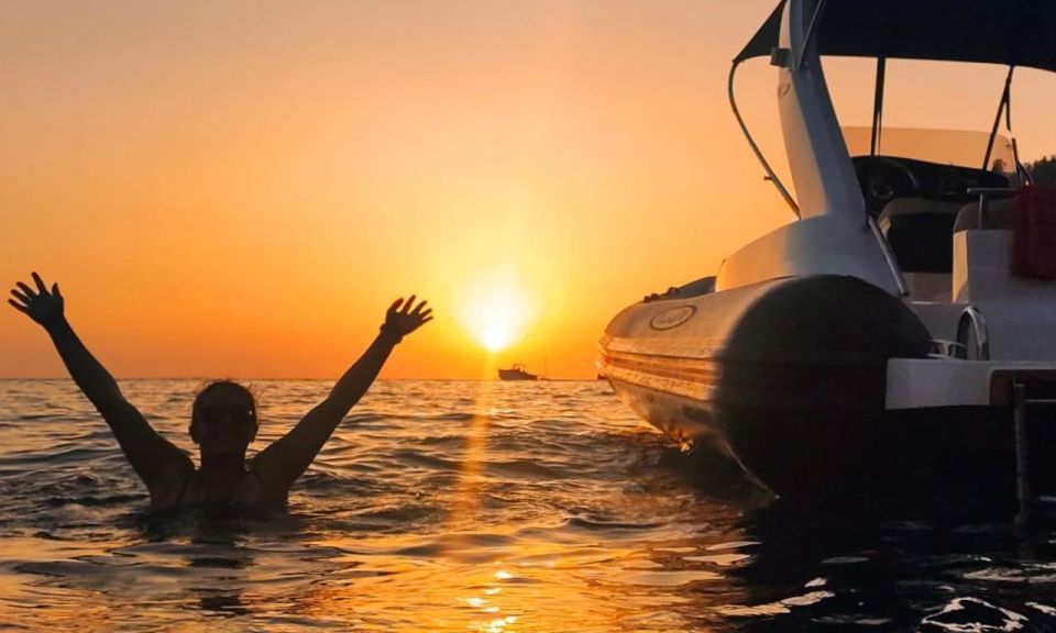 Mallorca: Sunset by Private Boat Trip in Dragonera Island - Inclusions