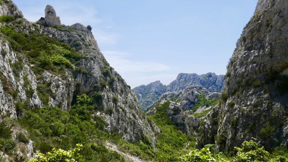 Marseille: Sormiou Calanque Half-Day Hiking Tour W/Swimming - Hiking Itinerary and Activities