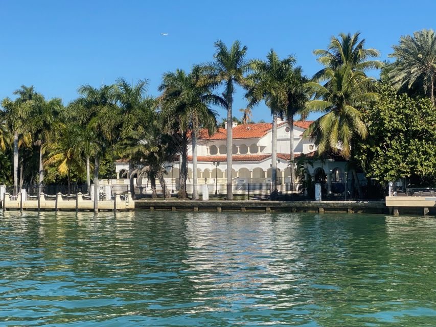 Miami: Biscayne Bay Happy Hour Cruise - Language Options