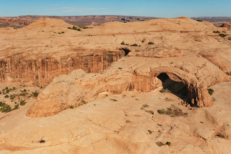 Moab: Corona Arch Canyon Run Helicopter Tour - Experience Highlights