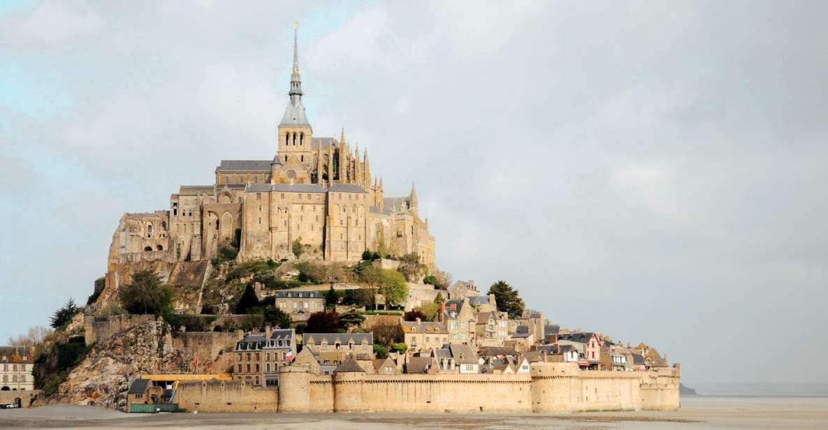 Mont Saint-Michel: Entry Ticket to Mont-Saint-Michel Abbey - Exploring the Abbey