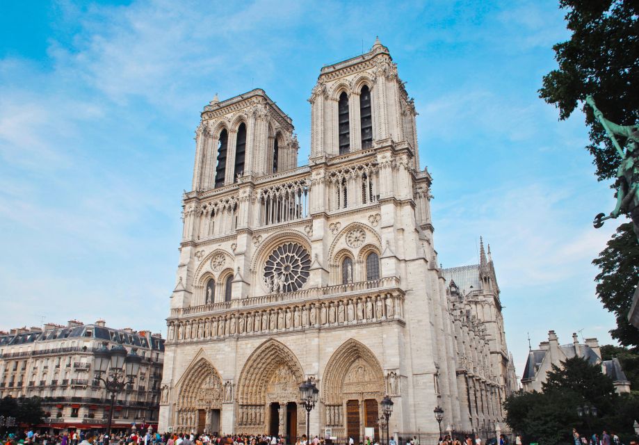 Notre-Dame, Île De La Cité & St. Severin Private Family Tour - Experience Highlights