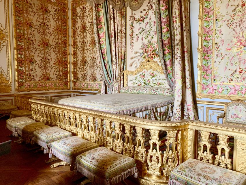 Paris and Versailles Palace: Full Day Private Guided Tour - Skip-the-Line Access and Security