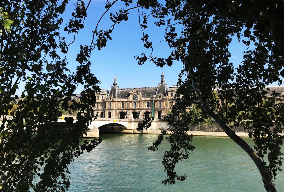 Paris: Follow the Trail of the Da Vinci Code With a Local - Activity Description