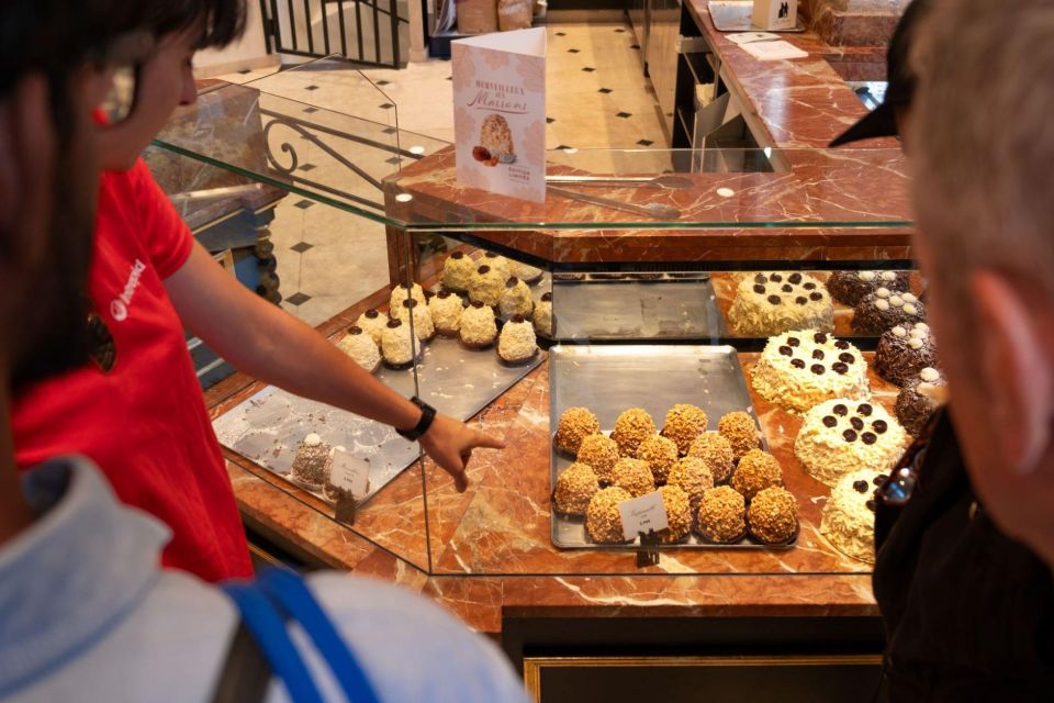 Paris: Hidden Marais Walking Tour With Pastry - Meeting Point and Price