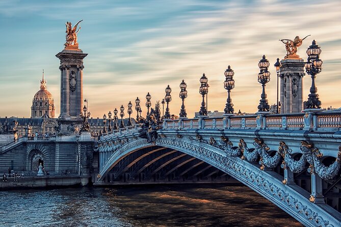 Paris Scavenger Hunt and Best Landmarks Self-Guided Tour - Scavenger Hunt Details