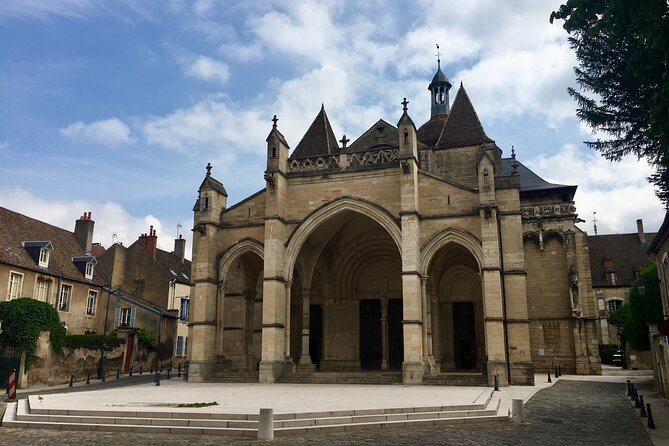 Private Guided Tour - Beaune 2h - Booking Confirmation and Accessibility