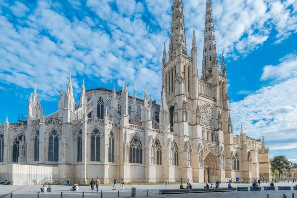 Saint-André Cathedral of Bordeaux : The Digital Audio Guide - What to Expect From the Tour