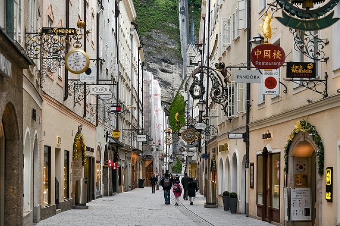 Salzburg Old Town Highlights Private Walking Tour - Pricing and Duration
