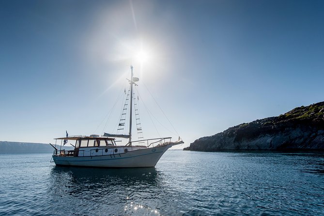 Santorini Caldera Day Traditional Cruise With Meal and Drinks - Customer Reviews and Testimonials
