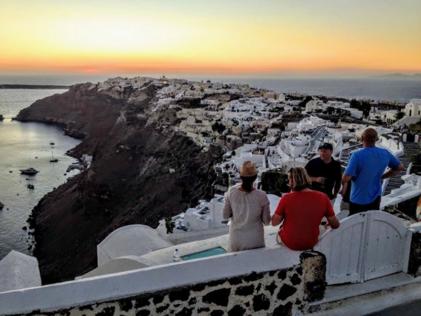 Santorini: Sightseeing Tour With Local Guide - Experience Highlights