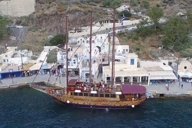 Santorini Volcano and Hot Springs Half-Day Guided Cruise - Traveler Experiences