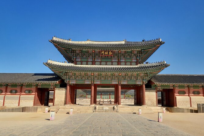 Seoul Full Day Private Tour Gyeongbokgung Palace, Insadong & More - Discover Insadongs Hidden Gems