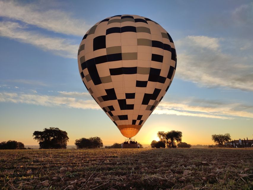 Toledo: Balloon Ride With Transfer Option From Madrid - Instructor and Pickup Details