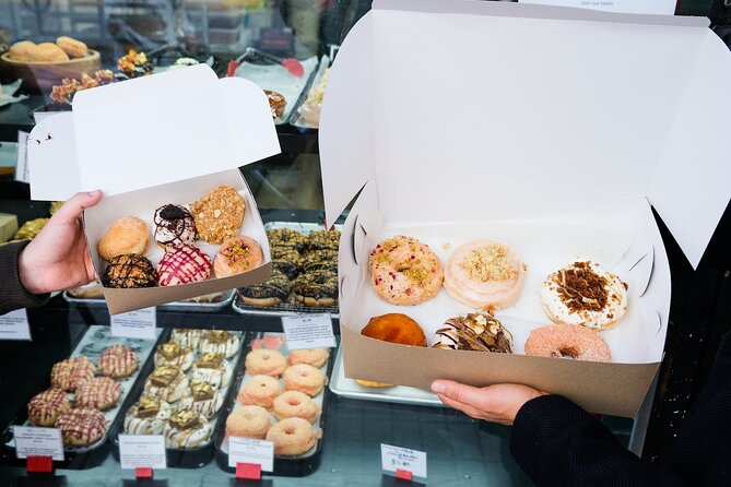 Toronto Delicious Donut Adventure & Walking Food Tour - Traveler Feedback