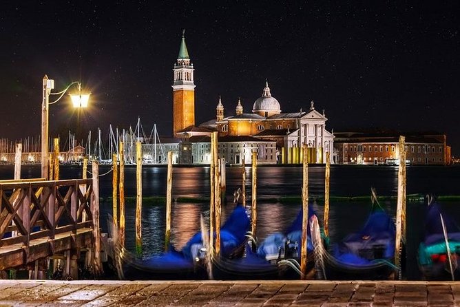 Venice by Night Sightseeing Tour With Local Wine and Tapas - Booking and Cancellation Policies