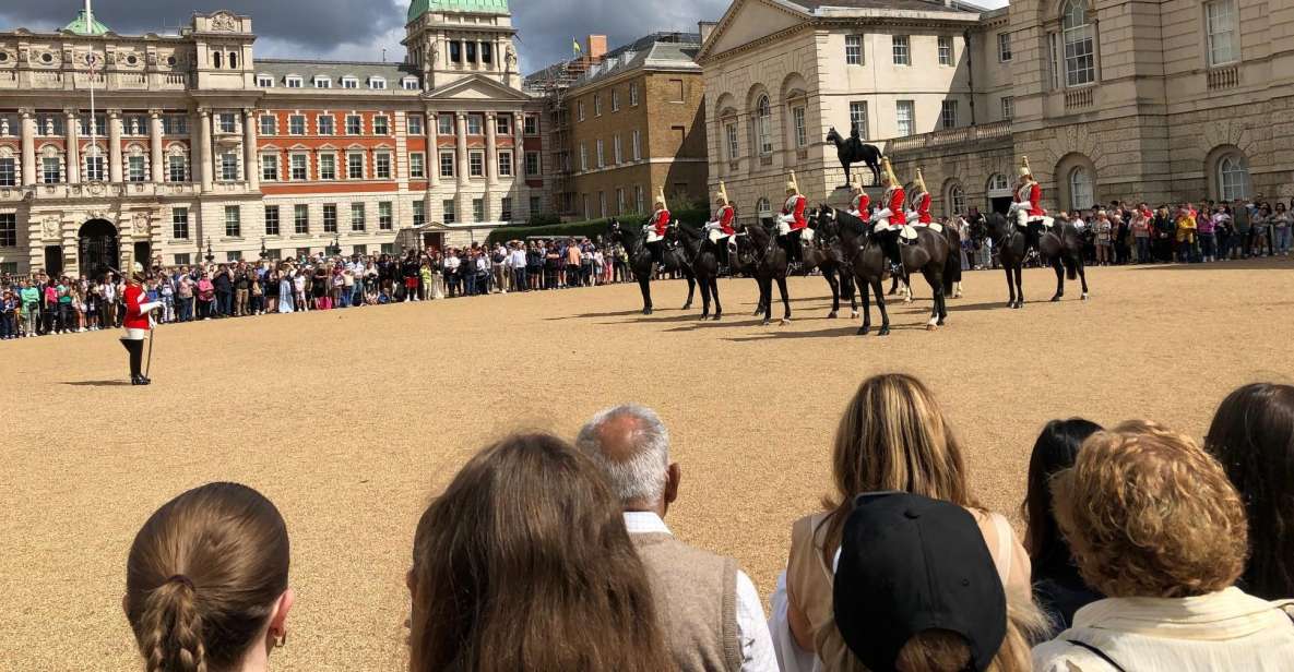 Westminster Highlights, the Royal Palaces and Guard Change - Tour Highlights