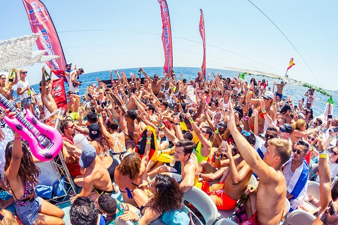 All-Inclusive Boat Party With Clubs Admission Included - What To Expect