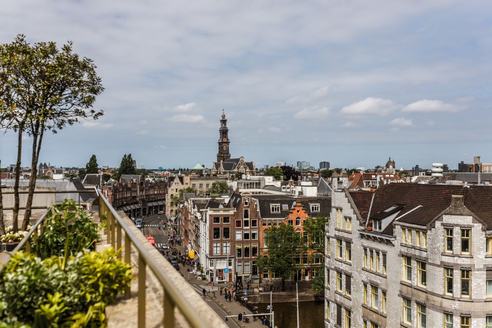 Amsterdam: Private Walking Tour of Jordaan & De 9 Straatjes - Local Attractions Visited