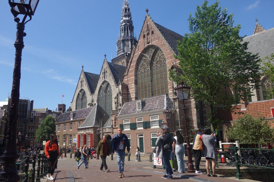 Amsterdam: Red Light District Highlights Walking Tour - Tour Itinerary Overview