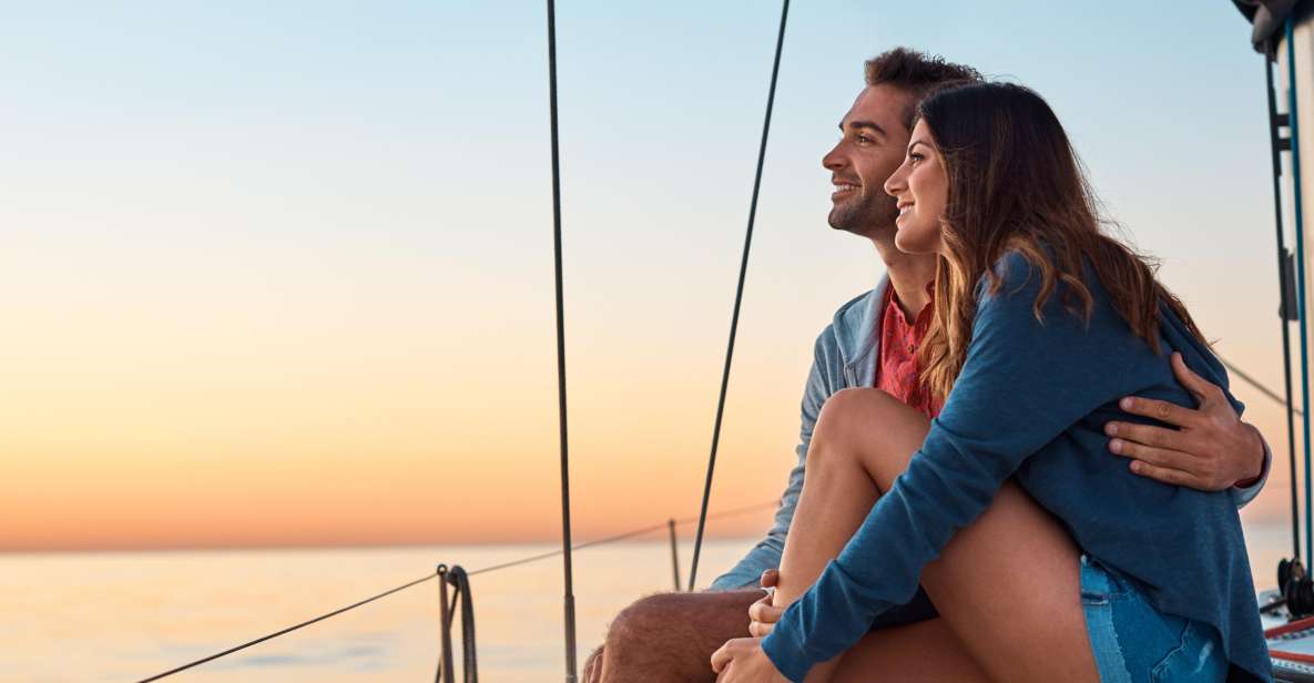 Barcelona: Romantic Private Sailing Tour - Language Options