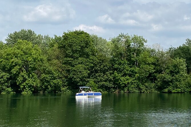 Boat Rental Without a License in Melun - Common questions