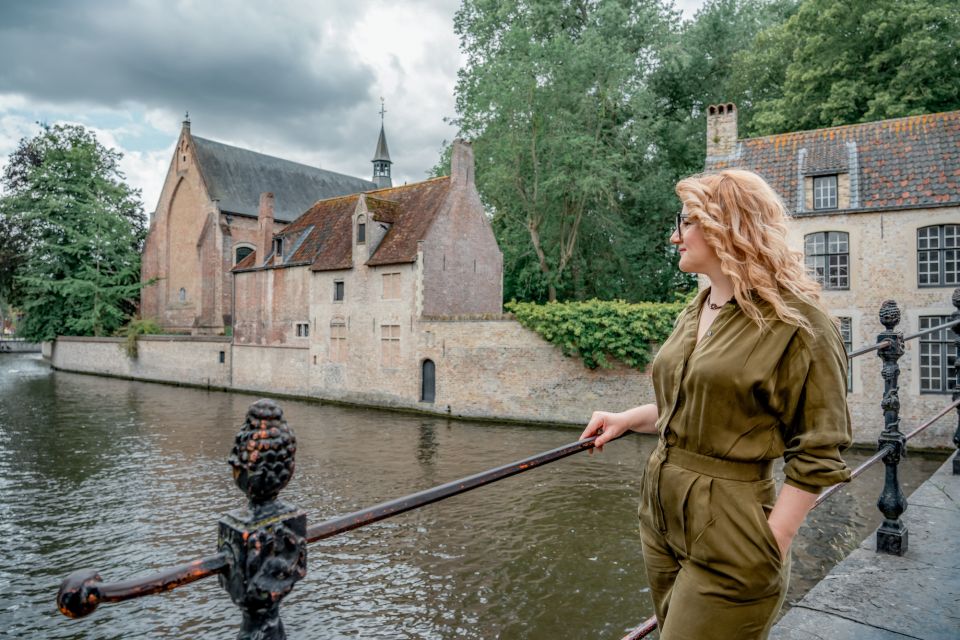 Bruges : Your Private 30min. Photoshoot in the Medieval City - Full Description and Benefits