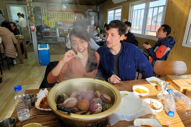 Busan Oyster Village Tour With Oyster Cuisines in Winter - Oyster Cuisines to Savor