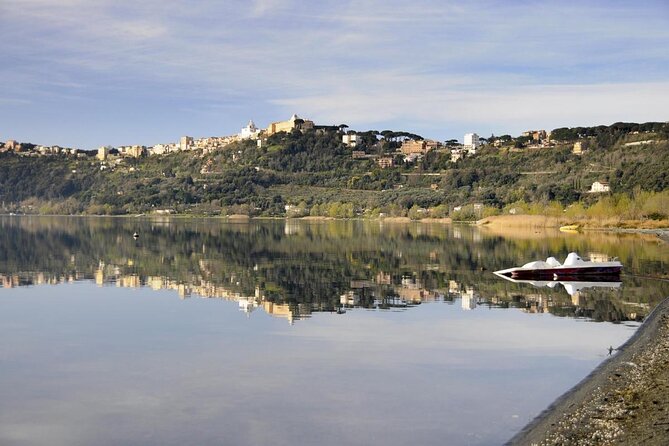 Castel Gandolfo Kayak Tour With Wine and Food Tasting - Experience Highlights