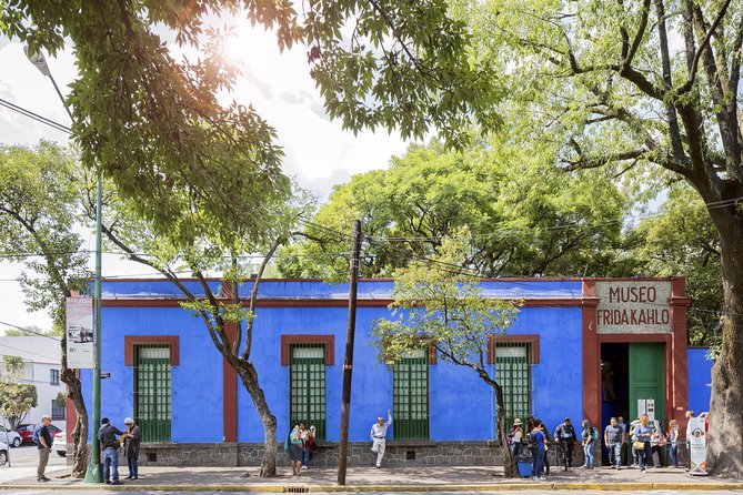 Frida Kahlos House, Coyoacan and Xochimilco - All Day Tour - Traveler Photos Information