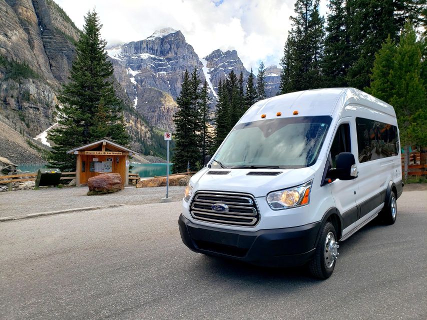 From Canmore/Banff: Sunrise at Moraine Lake - Guided Shuttle - Highlights